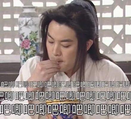小千吃瓜娱乐